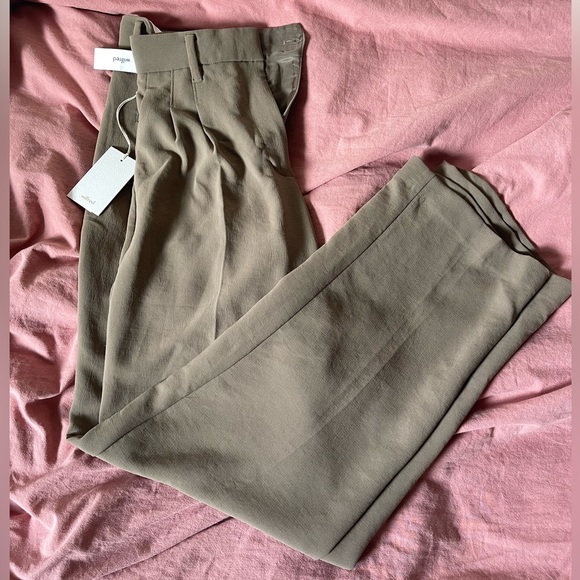 SOLD ARITZIA Effortless Pant in Pine Bark - Picture 5 of 7